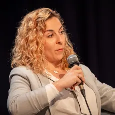 Lorine Azoulai, Diplômée IPAD