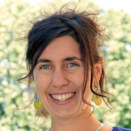 Iris BUMB