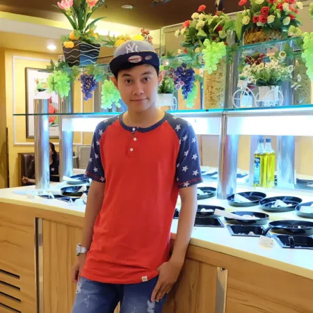 Chiva, Bénéficiaire d'une Bourse Eiffel