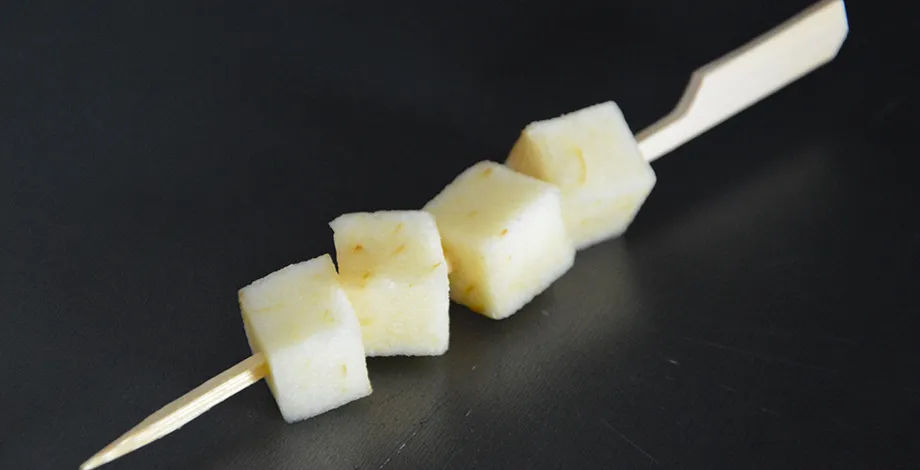 Produit du projet FU - Petits cubes de fruits frais fumés (Ecotrophelia, 2018)