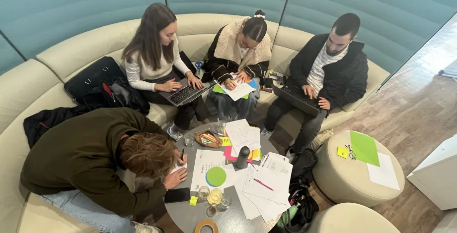 Brainstorming des étudiants en compétition- Idéavin 2024
